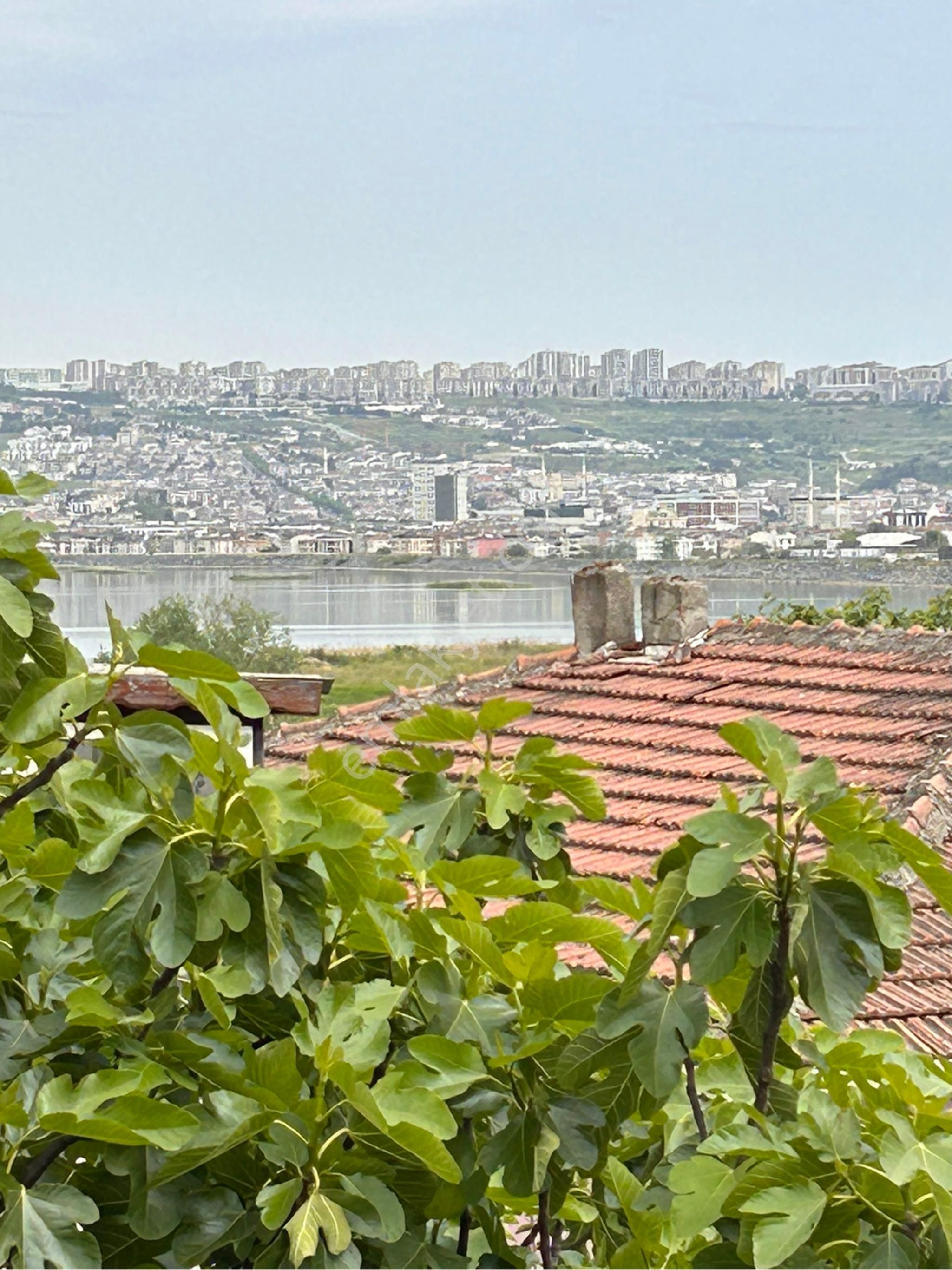 Demir Deluxe____(yatırımlık-kentsellik),göl Manzaralı Satılık Daire 2+1