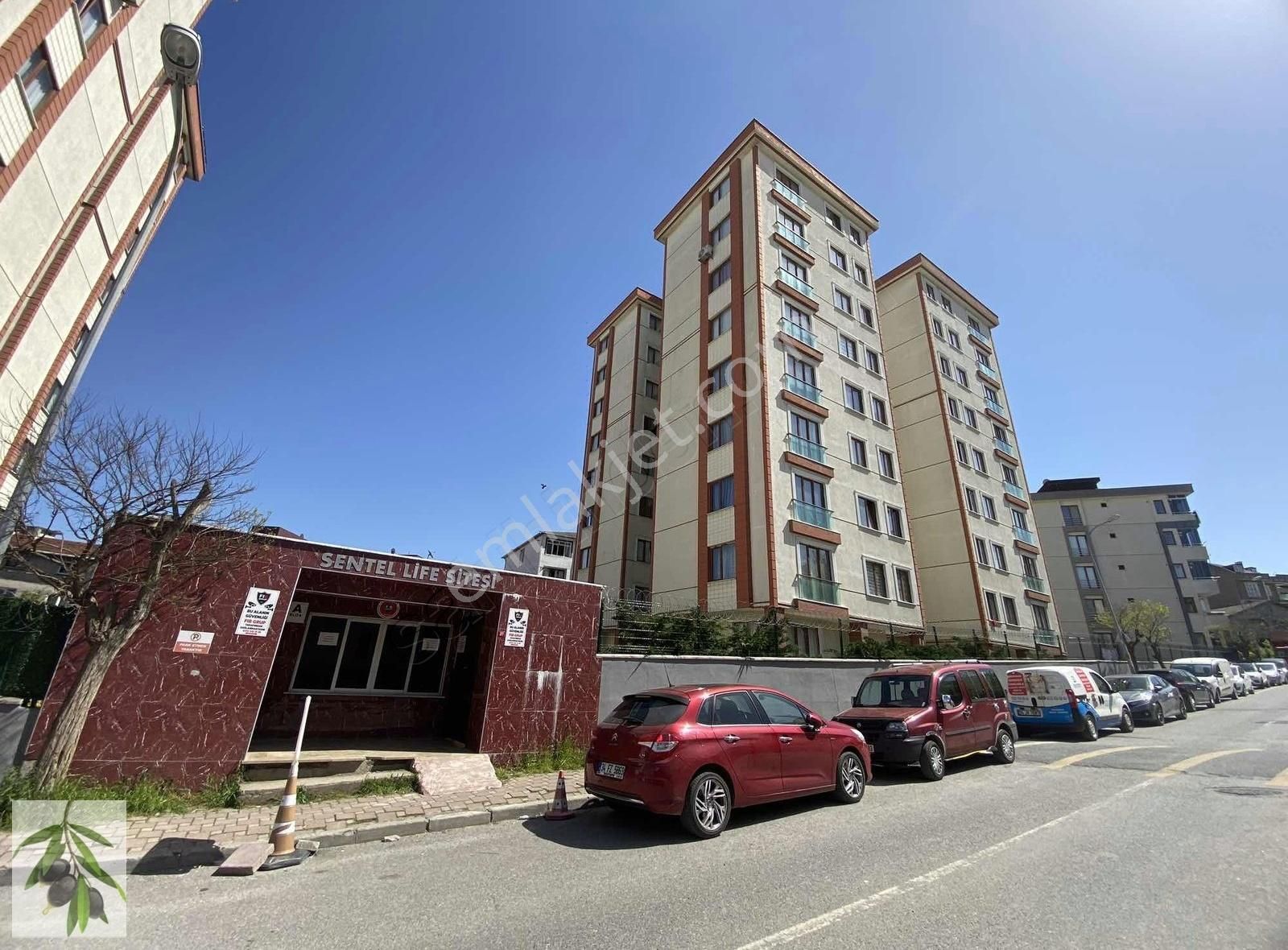 Sogukpınar Mh Havuzlu Site 8.kat 3+1 140m2 Asansörlü Otoparklı