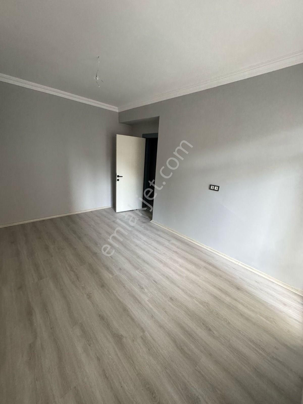 3+1 Satlık Fetih Caddesi Daire