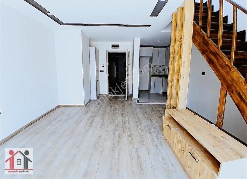Merkeze Yakın 1+1 Sıfır Lüx 3. Kat Dublex Asansörlü Daire