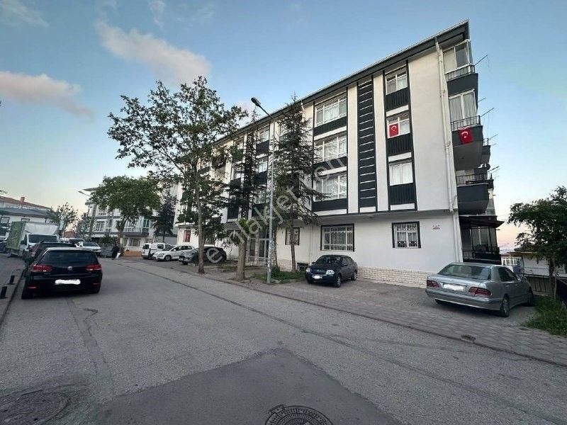 A.eğlence Mah.120 M², 3+1,satılık,yapılı,kot-4,bahçe Kullanımlı