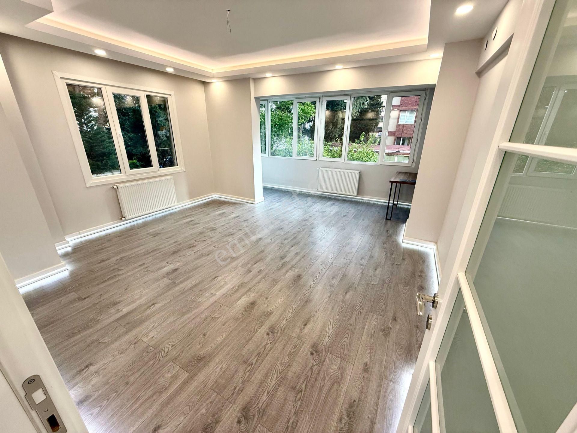 Göztepe Bahariyeli Sokakta Satılık Yatırım Değeri Yüksek 2+1 Net 80 M2