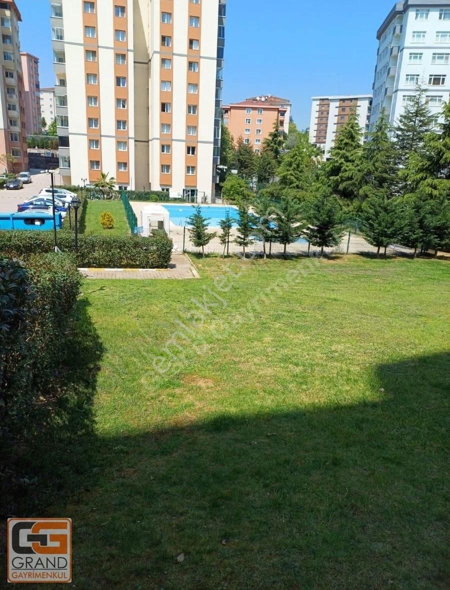 Kurtköy Yenişehir Yaşamkent Sitesinde 2+1 Satılık Daire