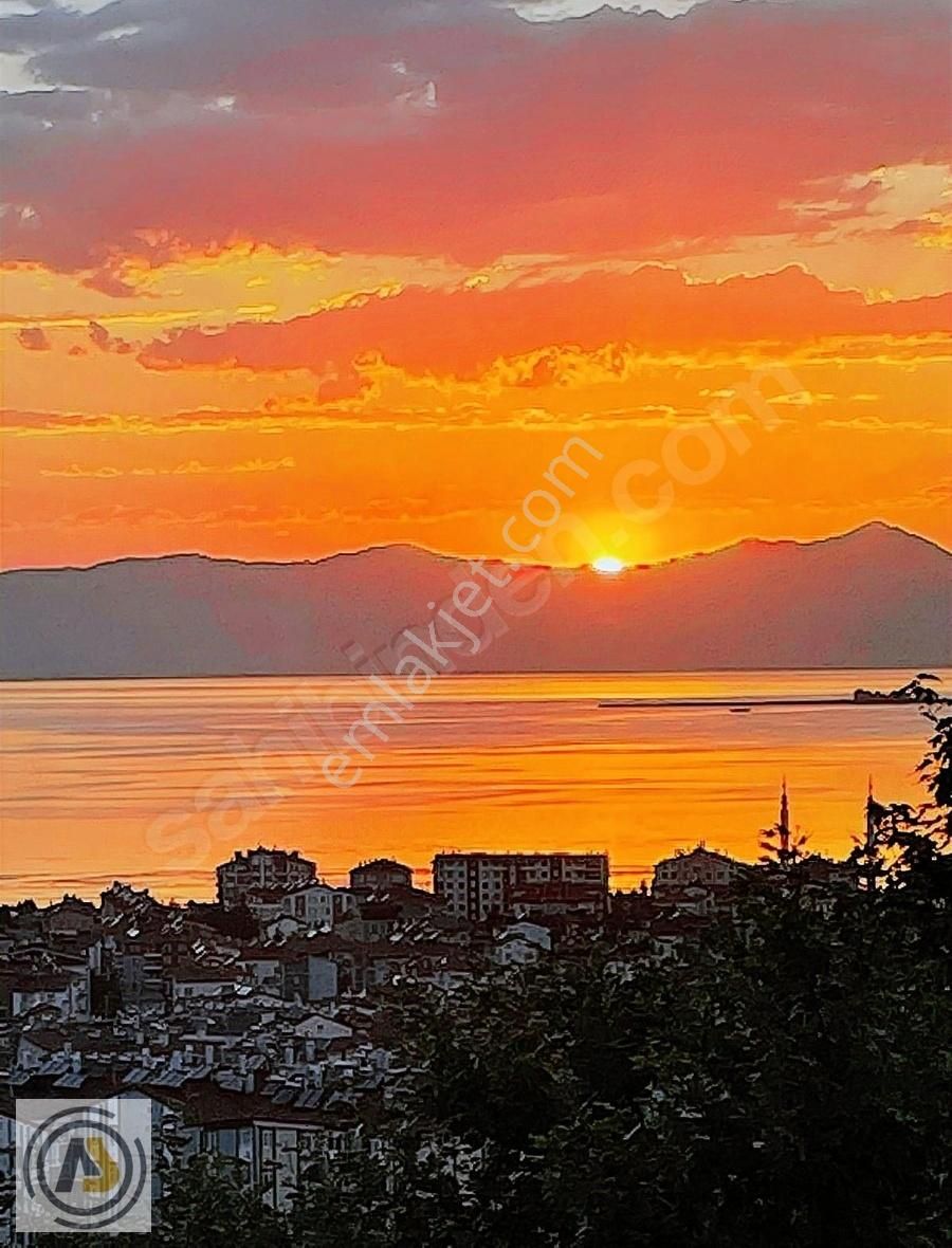 Beyşehir Beytepe Seyir Park Sitesi 4.kat 2+1 Satılık Daire