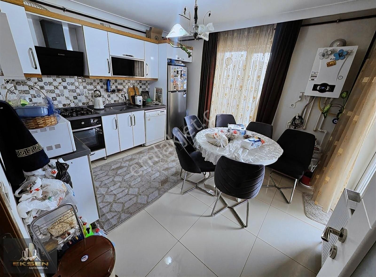 Ulubey Mahallesin'de 3+1 Teras Balkonlu Full Yapılı Daire