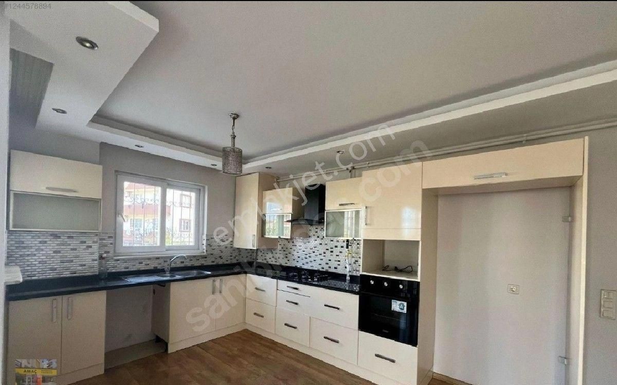Amaç'tan Bahçeşehir'de 3+1 Hasarsız Geniş Oturumlu Extralı Daire
