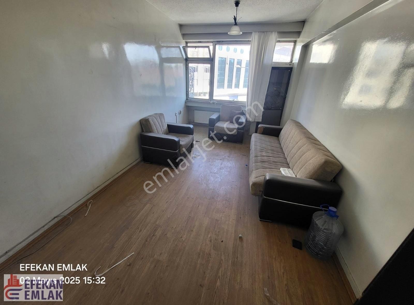 Gaziantep Merkez Karagöz Caddesi Üzerinde Kiralık Ofis