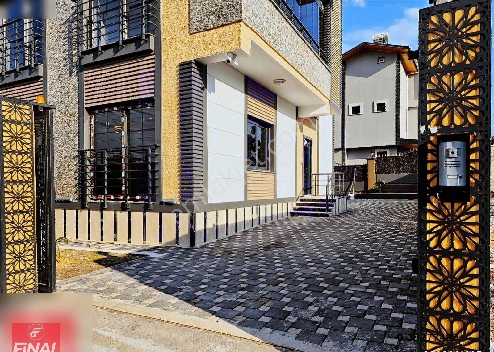 Final Emlaktan 179m2 Arsa İçinde Altaylılar Mah.de Dubleks Villa - Görsel 13