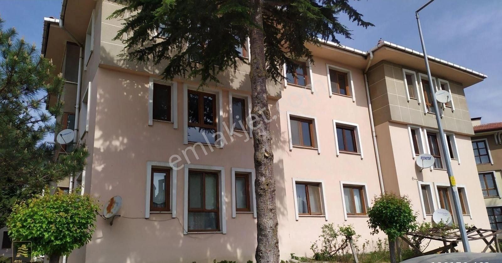 Bolu Merkez Kalıcı Konutlarda Ara Kat 3+1 Kiralık Daire (merkez Camii Yanı)
