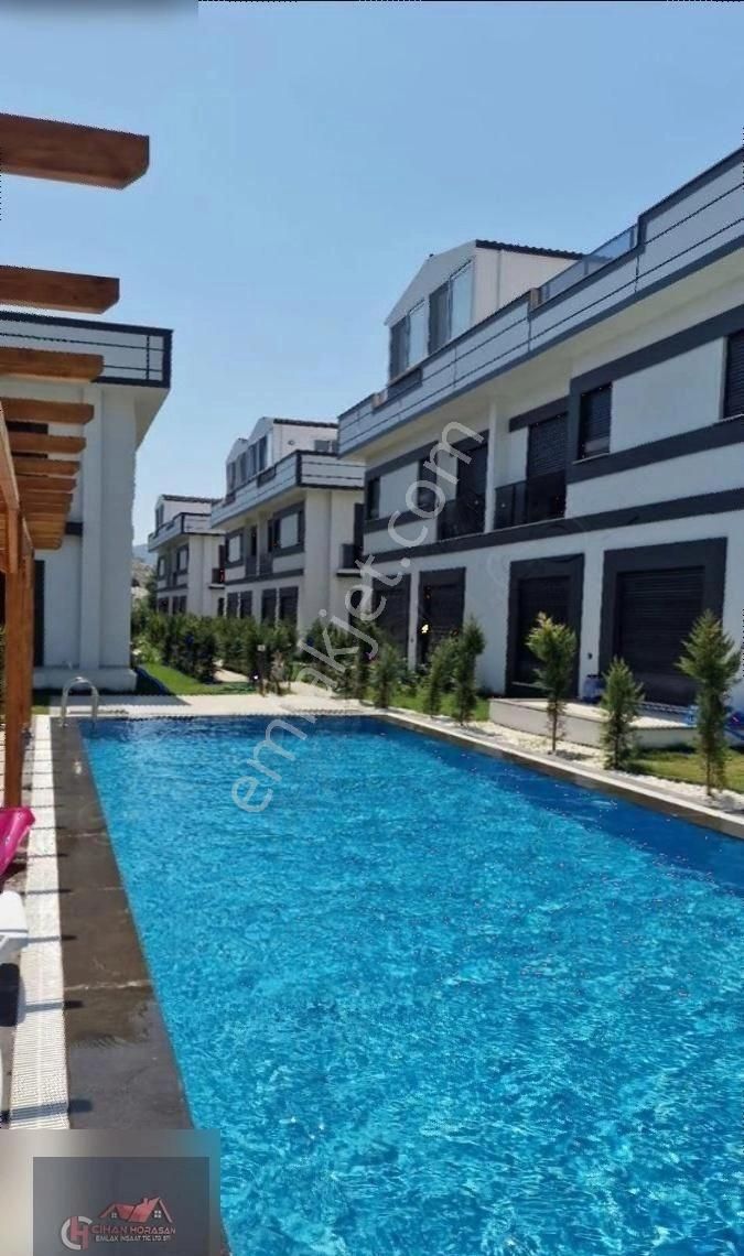 Dalaman Karaçalı Da 4+1 Satılık Lüks Villa
