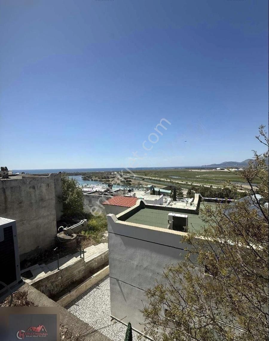 Eska Da Satılık Deniz Manzaralı Villa