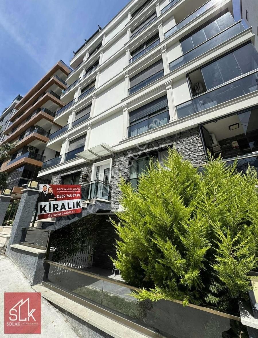 Cenk Atalay Solak'tan Batı'da Bireysel Bahçeli Kiralık 3+1 Daire