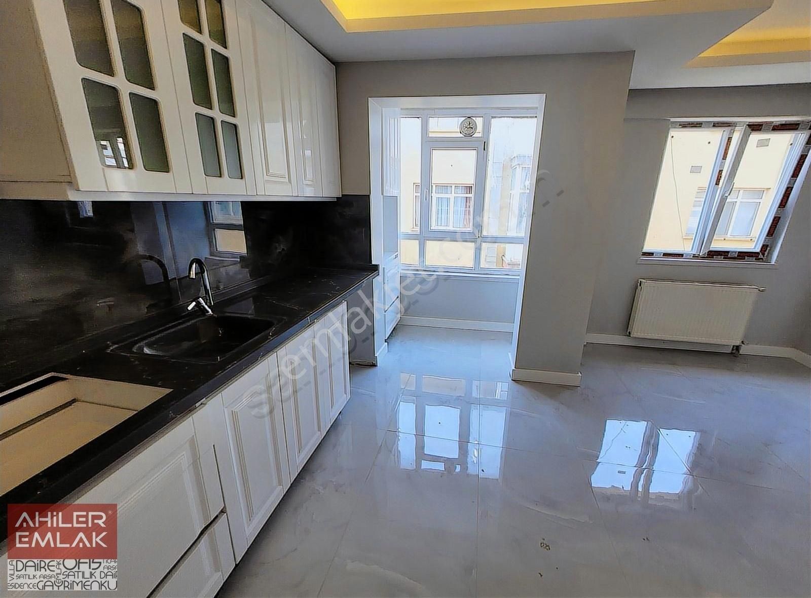 İncirli Mh.sinde 5 Oda 1 Salon 180m2 Güney Cephe Yapılı Dubleks.