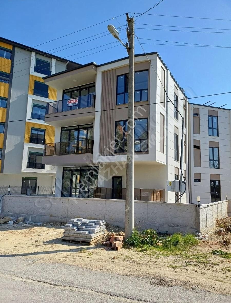 Aksu Barboros Mahallesi Asansörlü Sıfır Daire