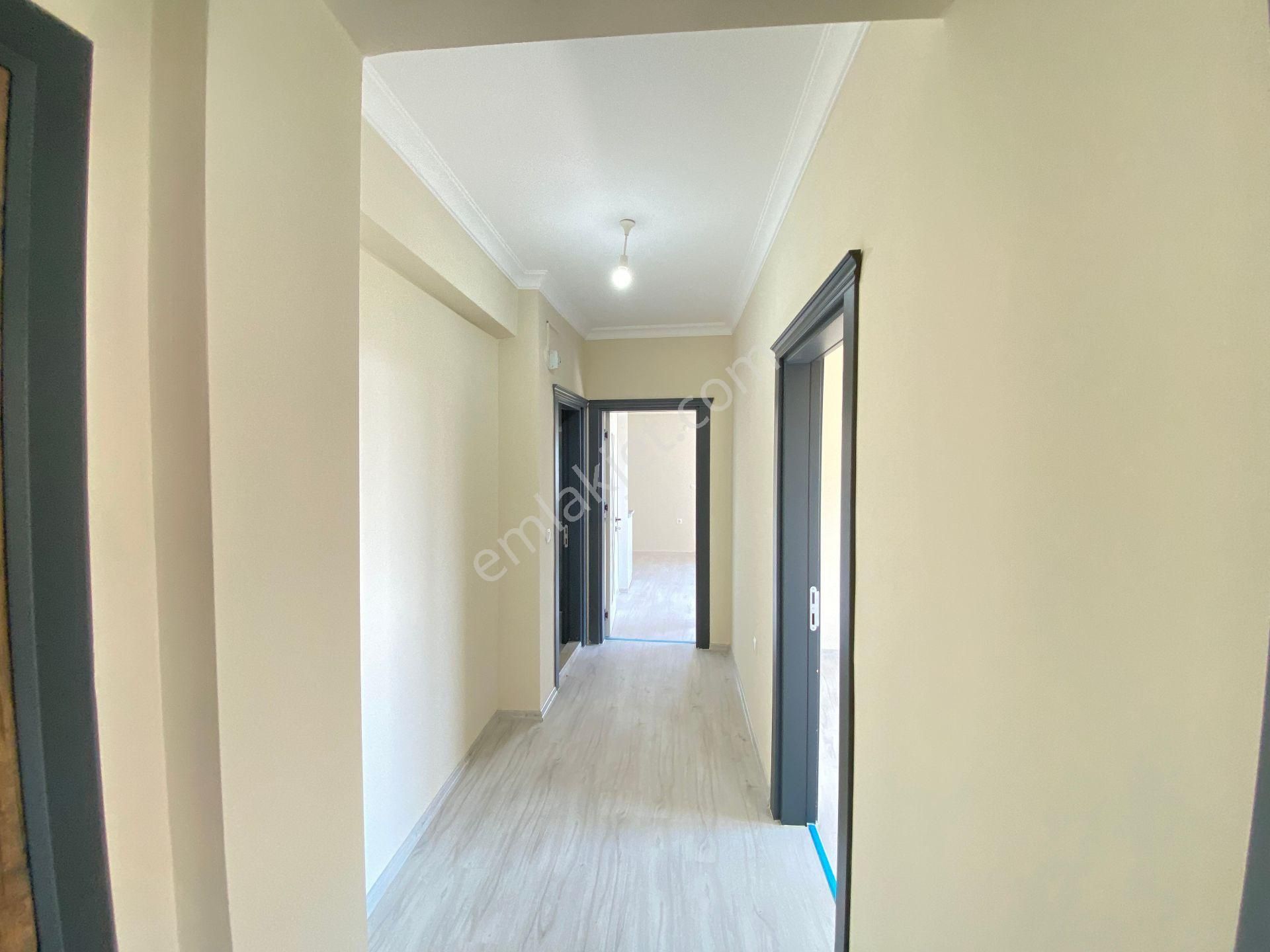 Gümüldür De Deniz Manzaralı Asansörlü Satılık 2+1 Daire