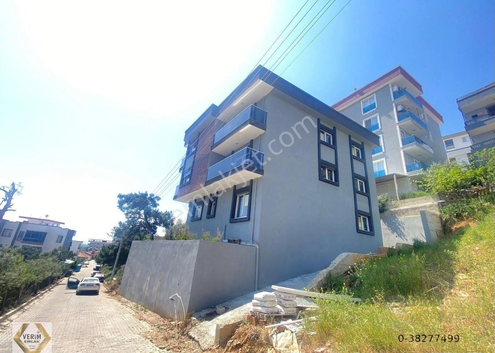 Gümüldür De Deniz Manzaralı Asansörlü Satılık 1+1 Daire