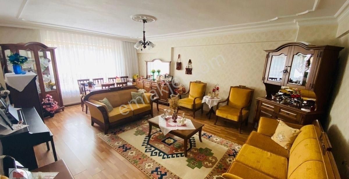 Naturel Emlak 3+1 Ön Cephe Yapılı Acill