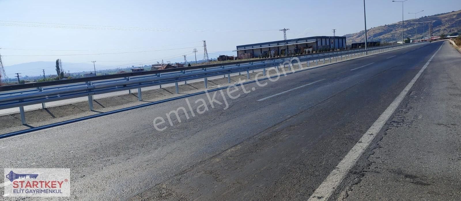 Ilıca Mah.denizli Salihli Yolu Üzerinde İşletme Olabilecek Arsa - Görsel 2