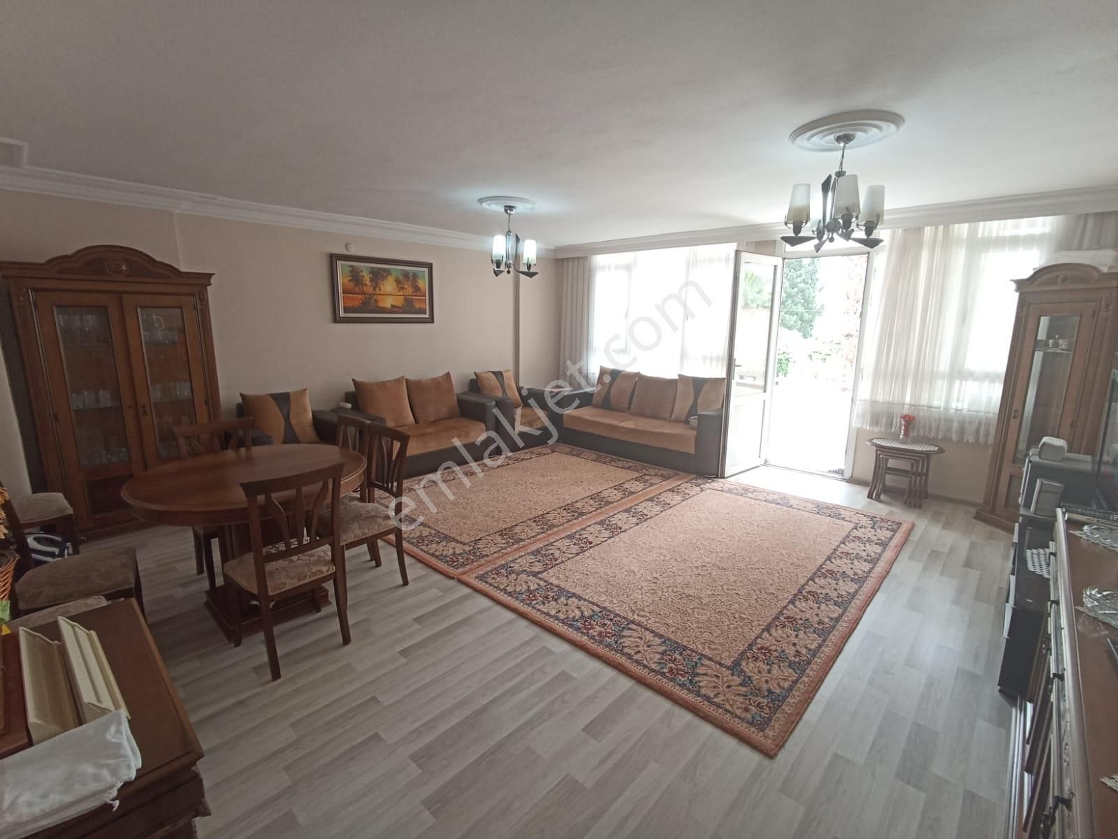Adana Koleji Kavşağında Bulvar Üzerinde 3+1 Kapalı Mutfaklı Temiz Daire - Görsel 12