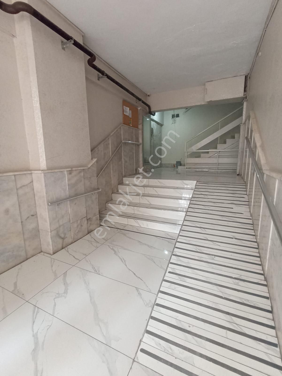 Adana Koleji Kavşağında Bulvar Üzerinde 3+1 Kapalı Mutfaklı Temiz Daire - Görsel 31