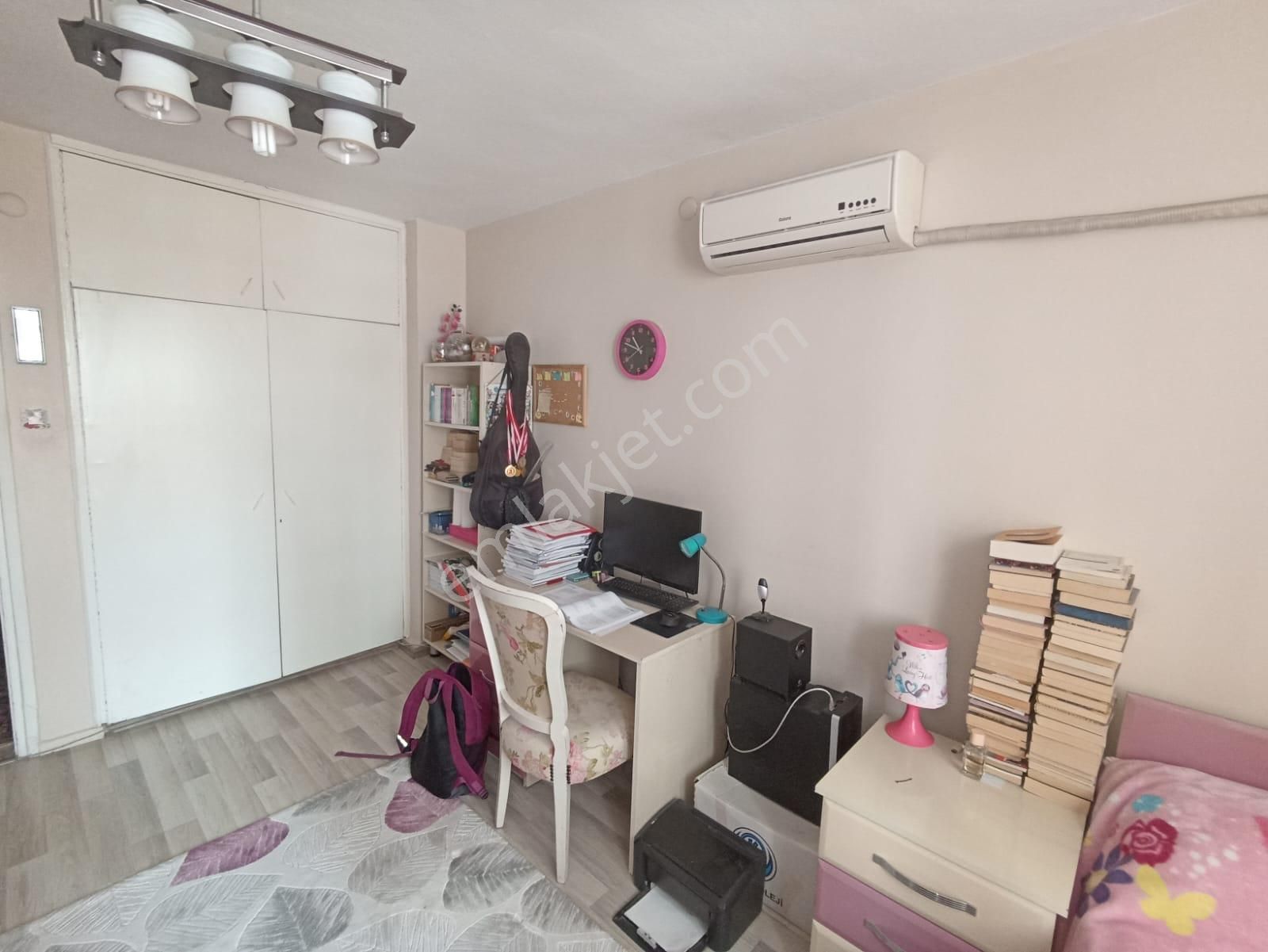Adana Koleji Kavşağında Bulvar Üzerinde 3+1 Kapalı Mutfaklı Temiz Daire - Görsel 8