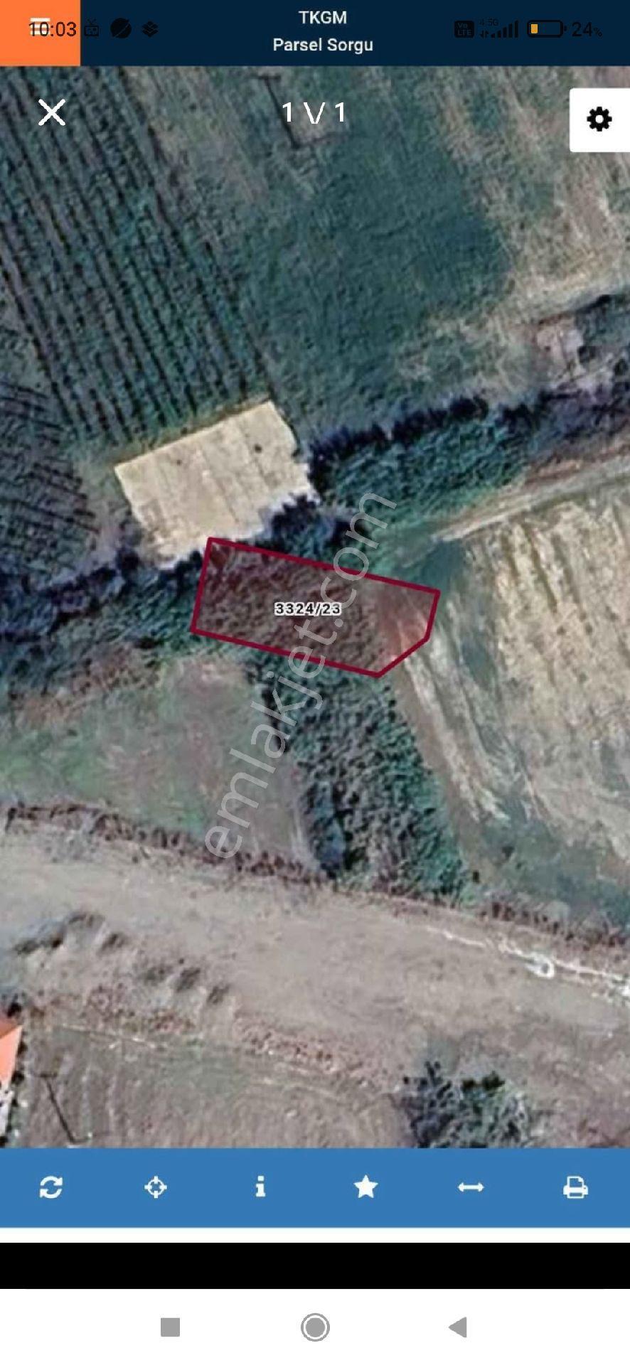Salihli Gülnar Sitelerinin Yakınında Arsa