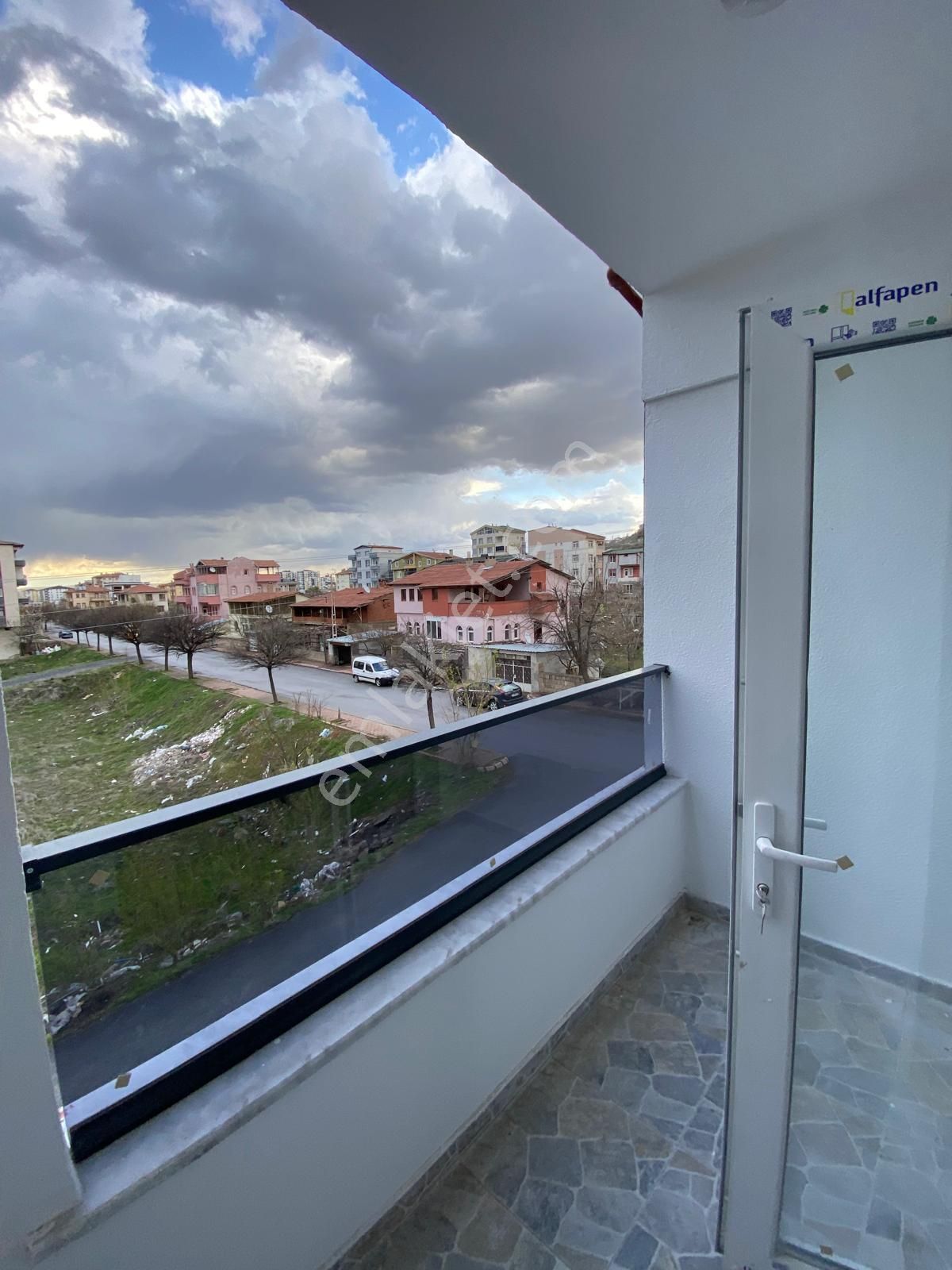 Mimsinde Alternatif Kat Ve Cepheli Meskenli Satılık Daireler - Görsel 15