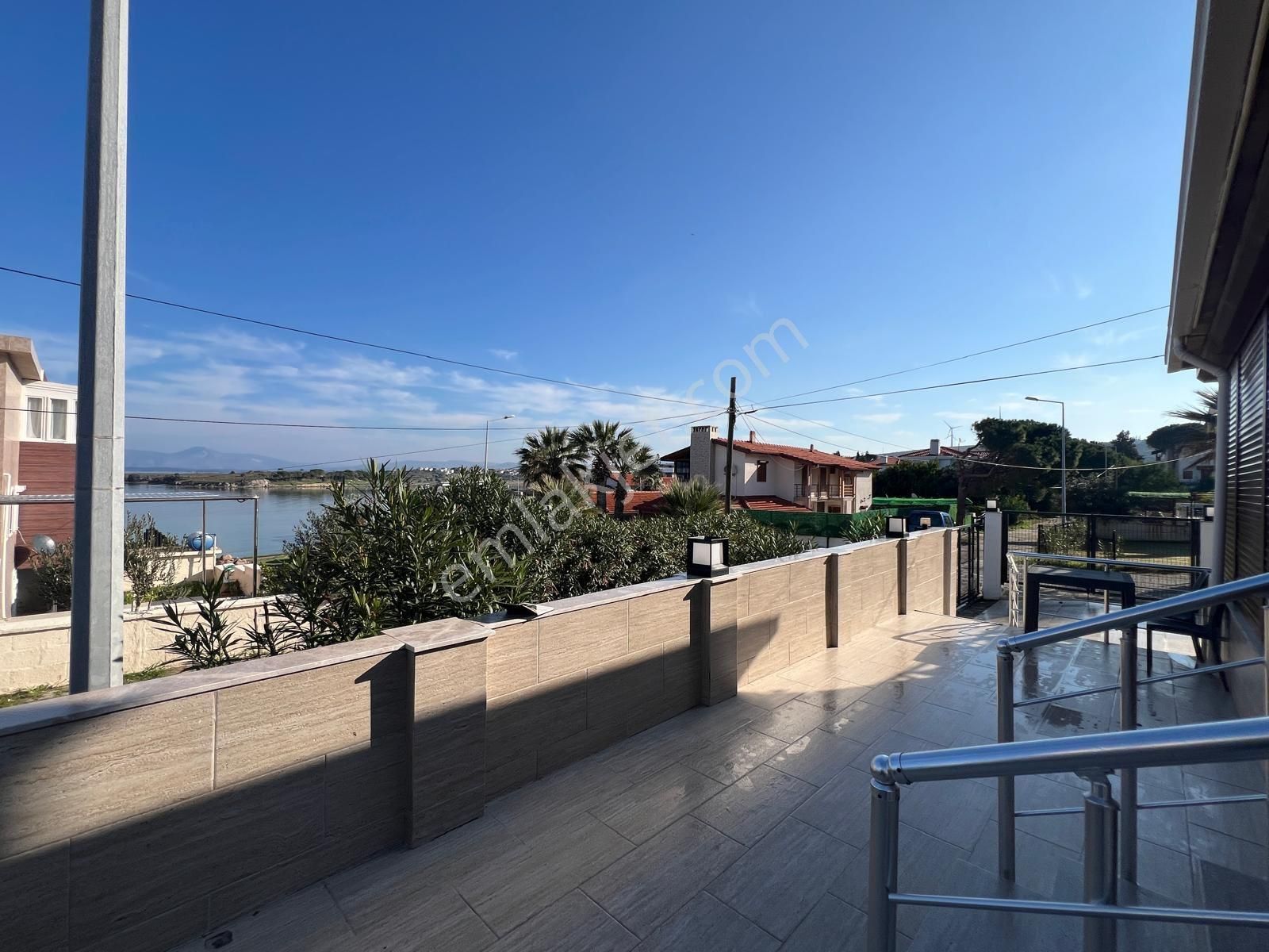 Çeşme Şifne’de Deniz Manzaralı Müstakil Havuzlu Satılık Villa - Görsel 30