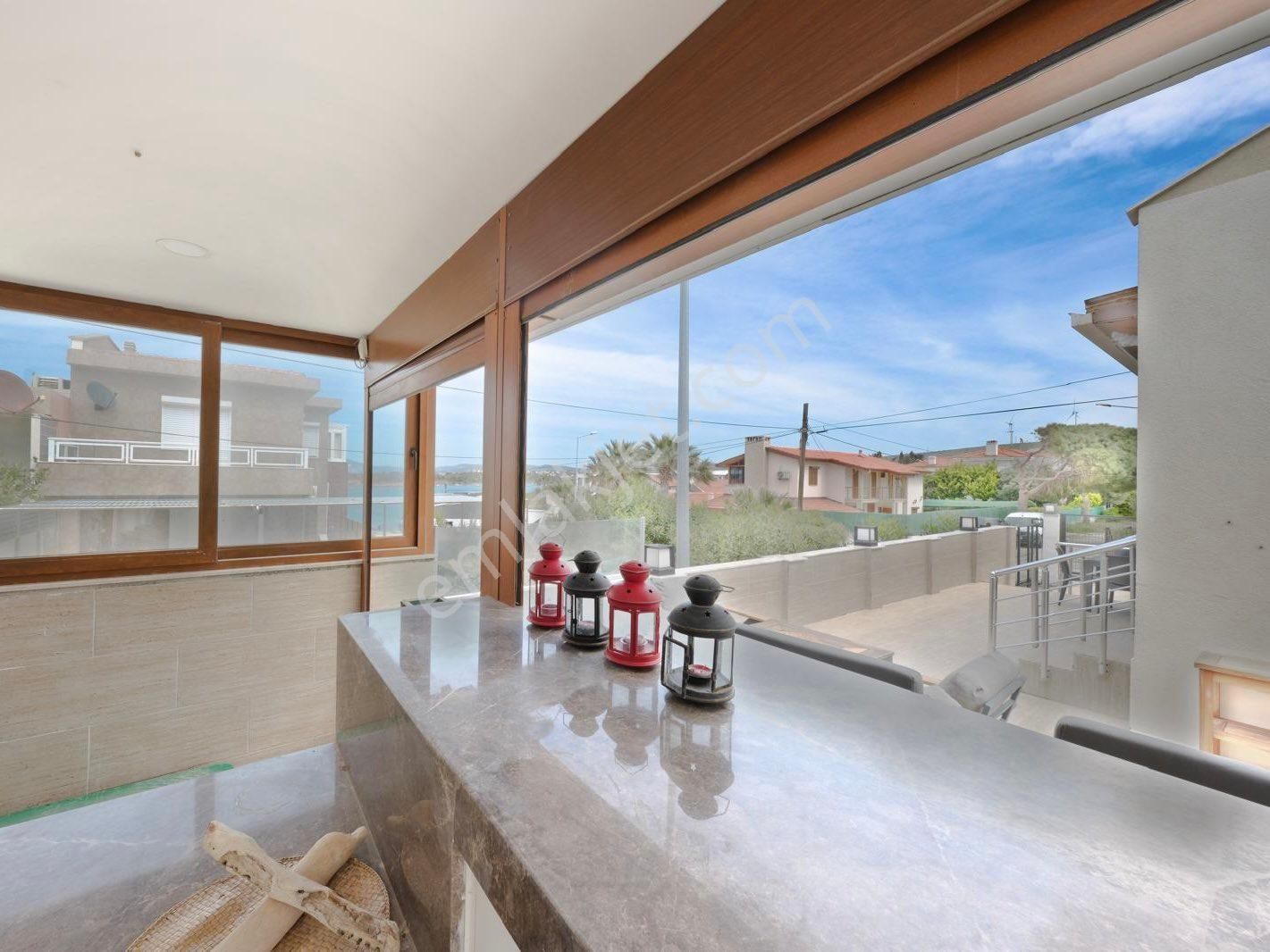 Çeşme Şifne’de Deniz Manzaralı Müstakil Havuzlu Satılık Villa - Görsel 32