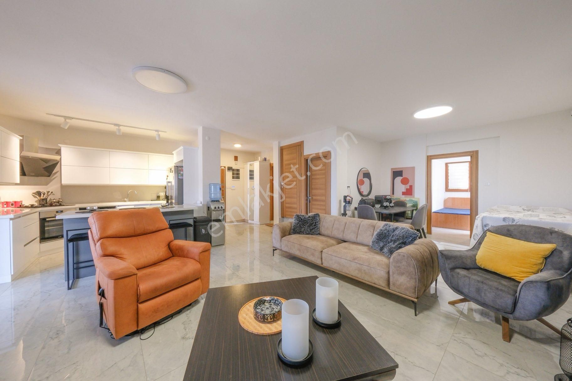 Çeşme Şifne’de Deniz Manzaralı Müstakil Havuzlu Satılık Villa - Görsel 15