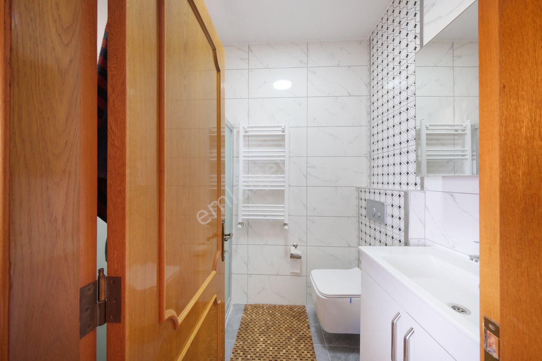 Çeşme Şifne’de Deniz Manzaralı Müstakil Havuzlu Satılık Villa - Görsel 26