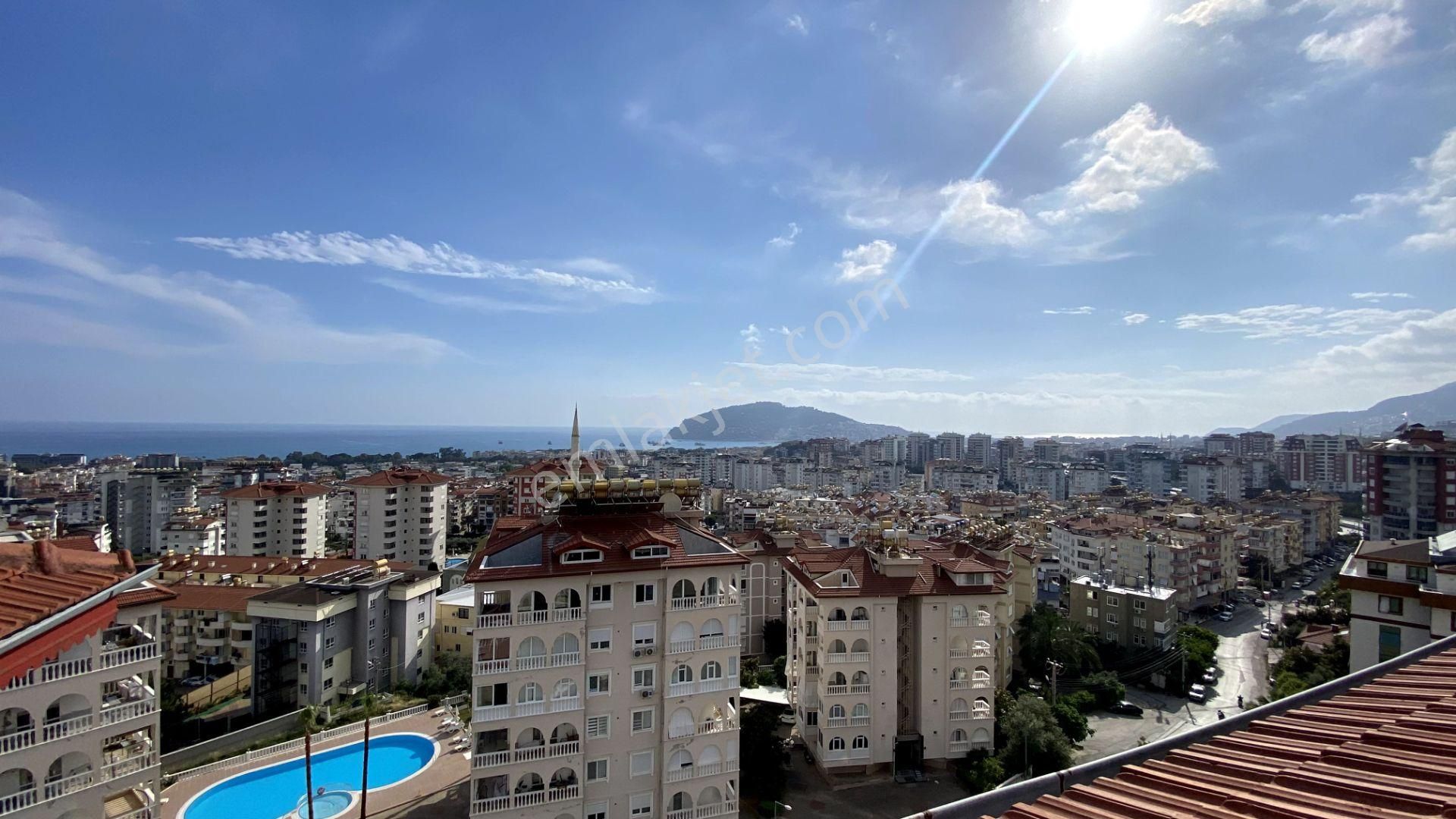 Alanya Cikcilli 4+1 250m2 Full Aktiviteli Deniz Manzaralı Satılık Daire !