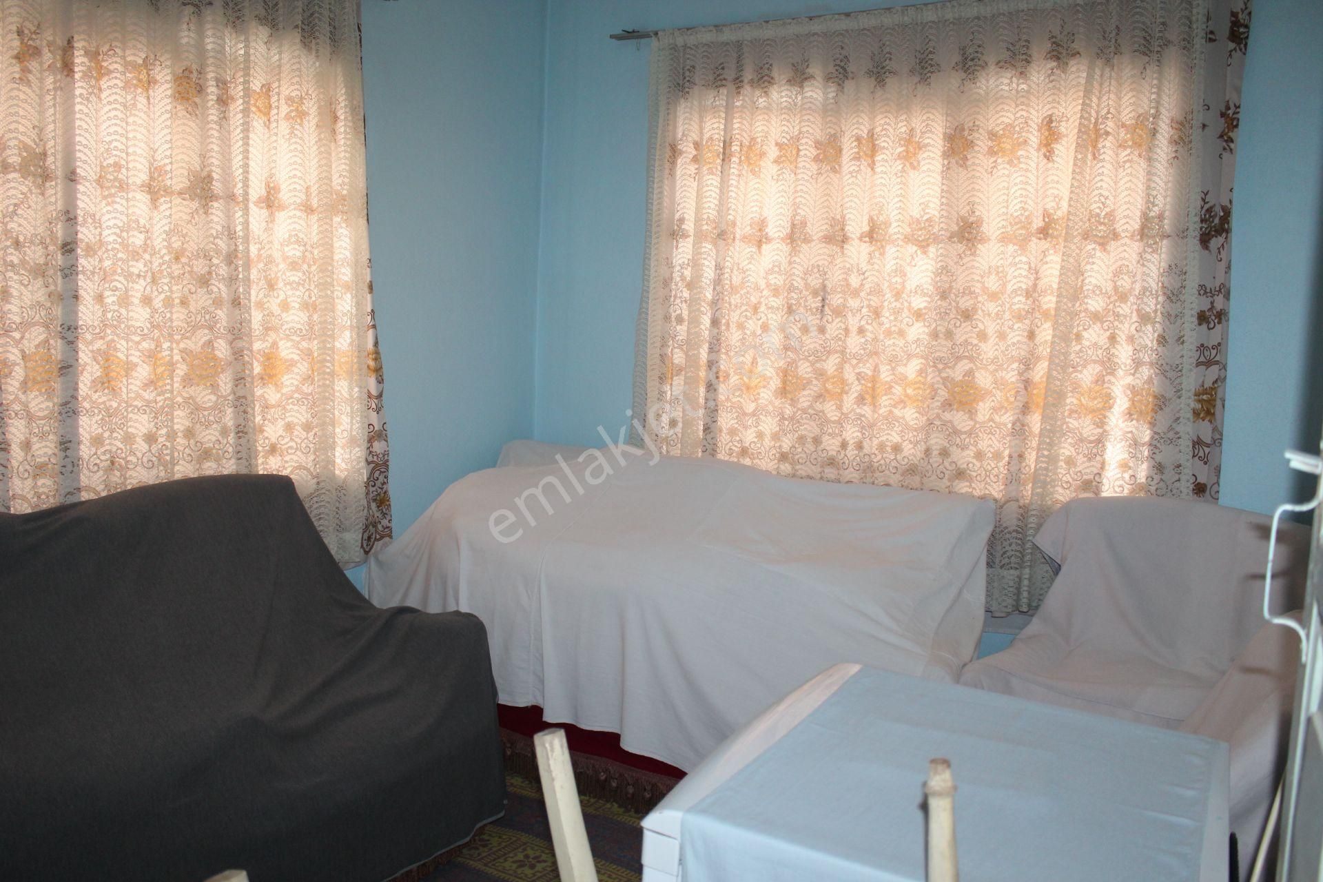 Premar Ayvada'dan Ayvalık Merkez'de 2 Katlı Avlulu 2+1 Taş Rum Evi - Görsel 20