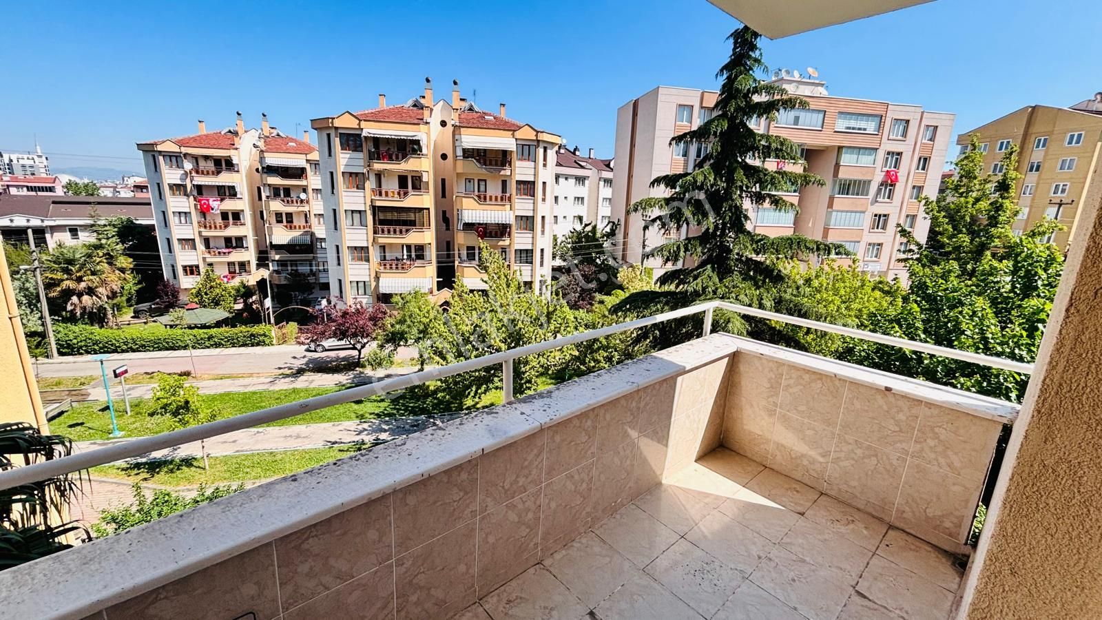 Barış Mahallesi Sadettin Türkün Okuluna 50m Kombili Arakat Daire - Görsel 21
