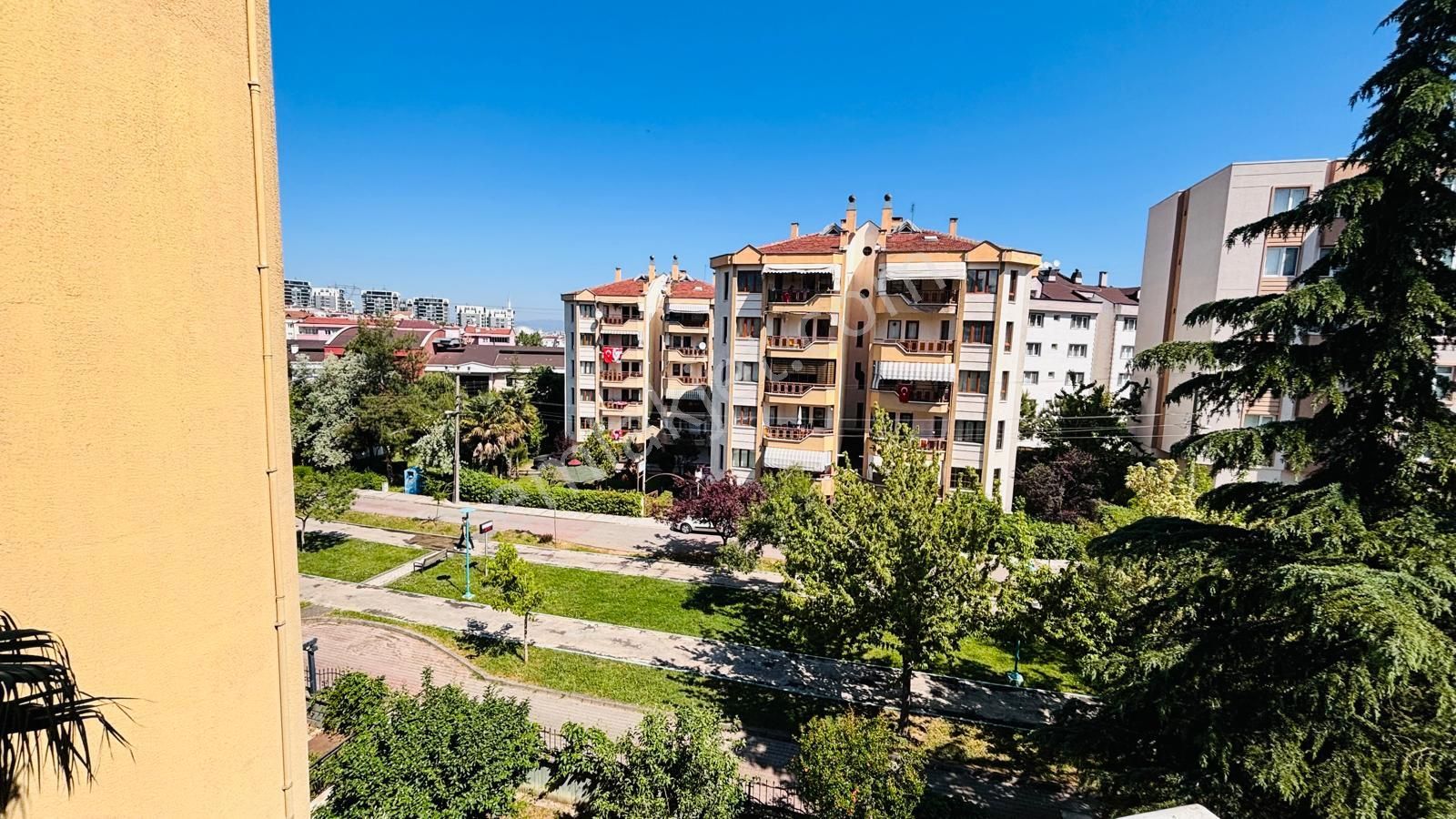 Barış Mahallesi Sadettin Türkün Okuluna 50m Kombili Arakat Daire - Görsel 24