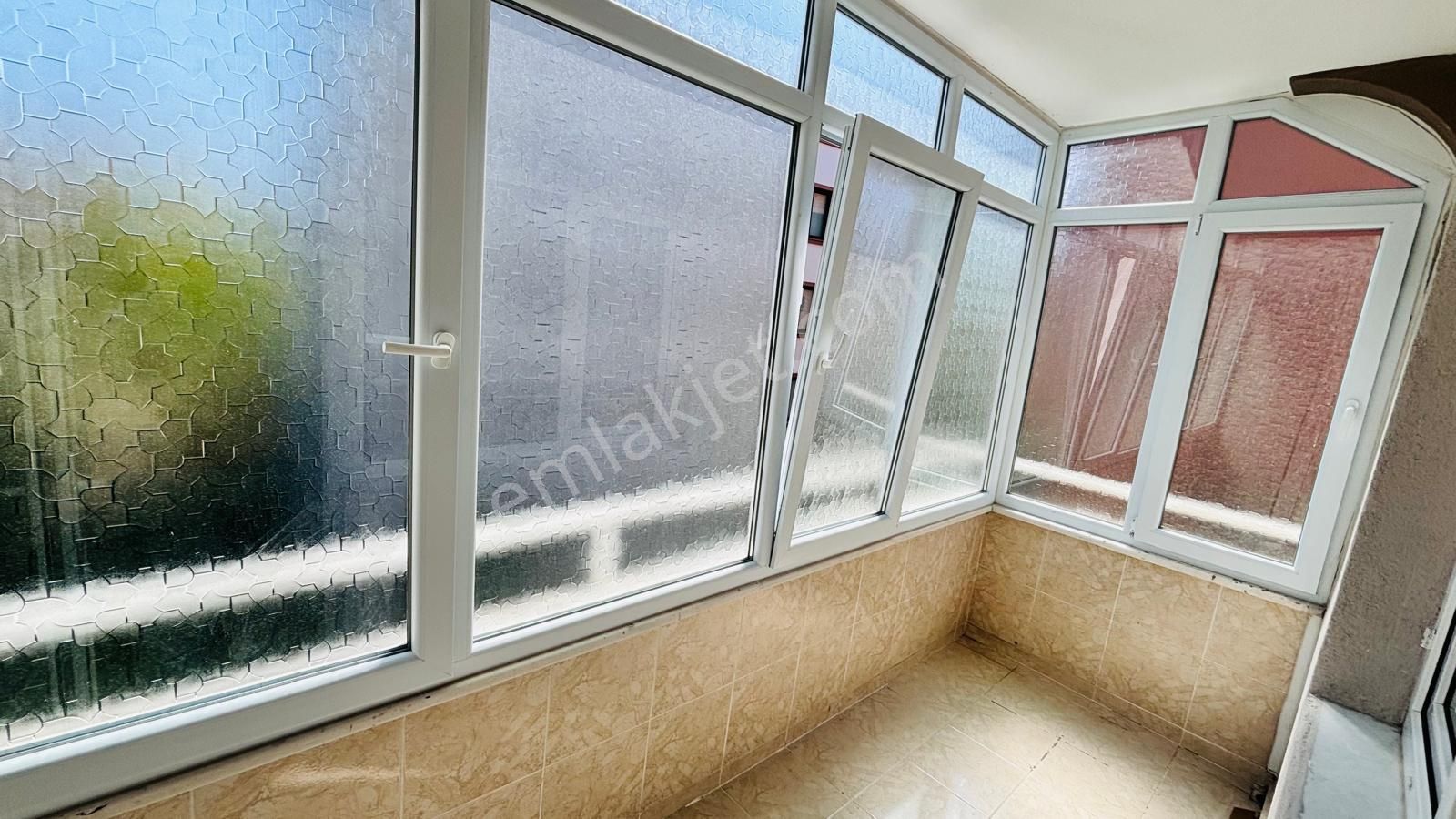 Barış Mahallesi Sadettin Türkün Okuluna 50m Kombili Arakat Daire - Görsel 16
