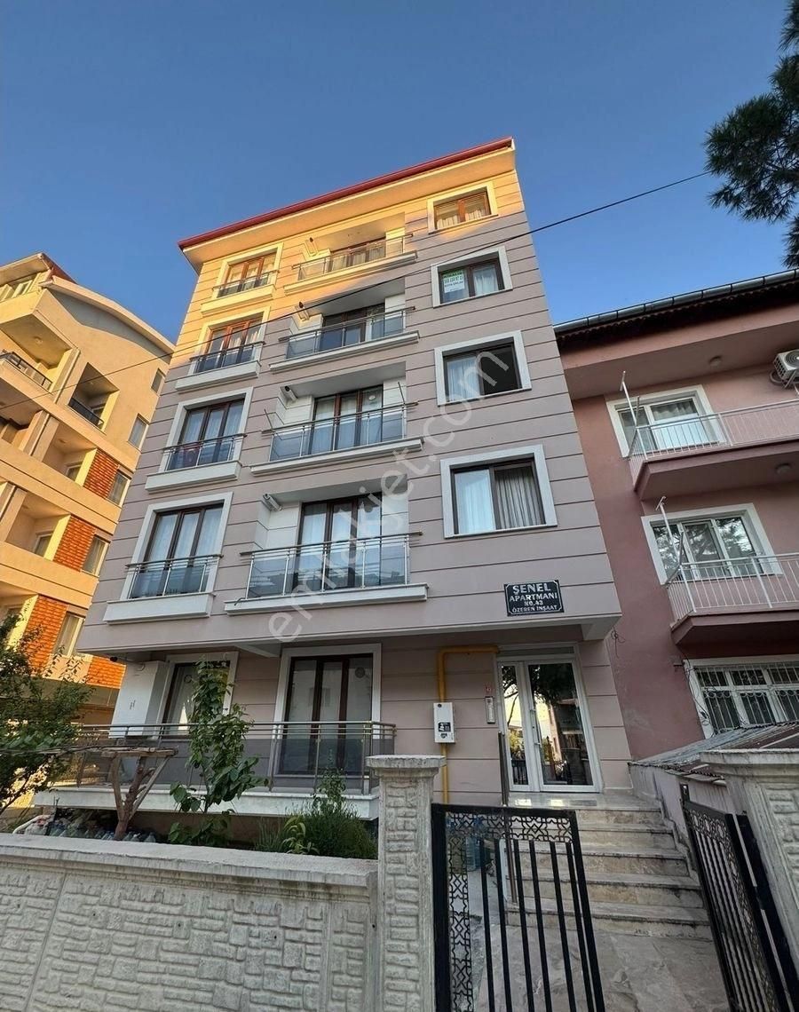 Burdur Merkez Emek Te Kiralık 2/0 Güney Cephe Ara Kat Eşyalı Apt