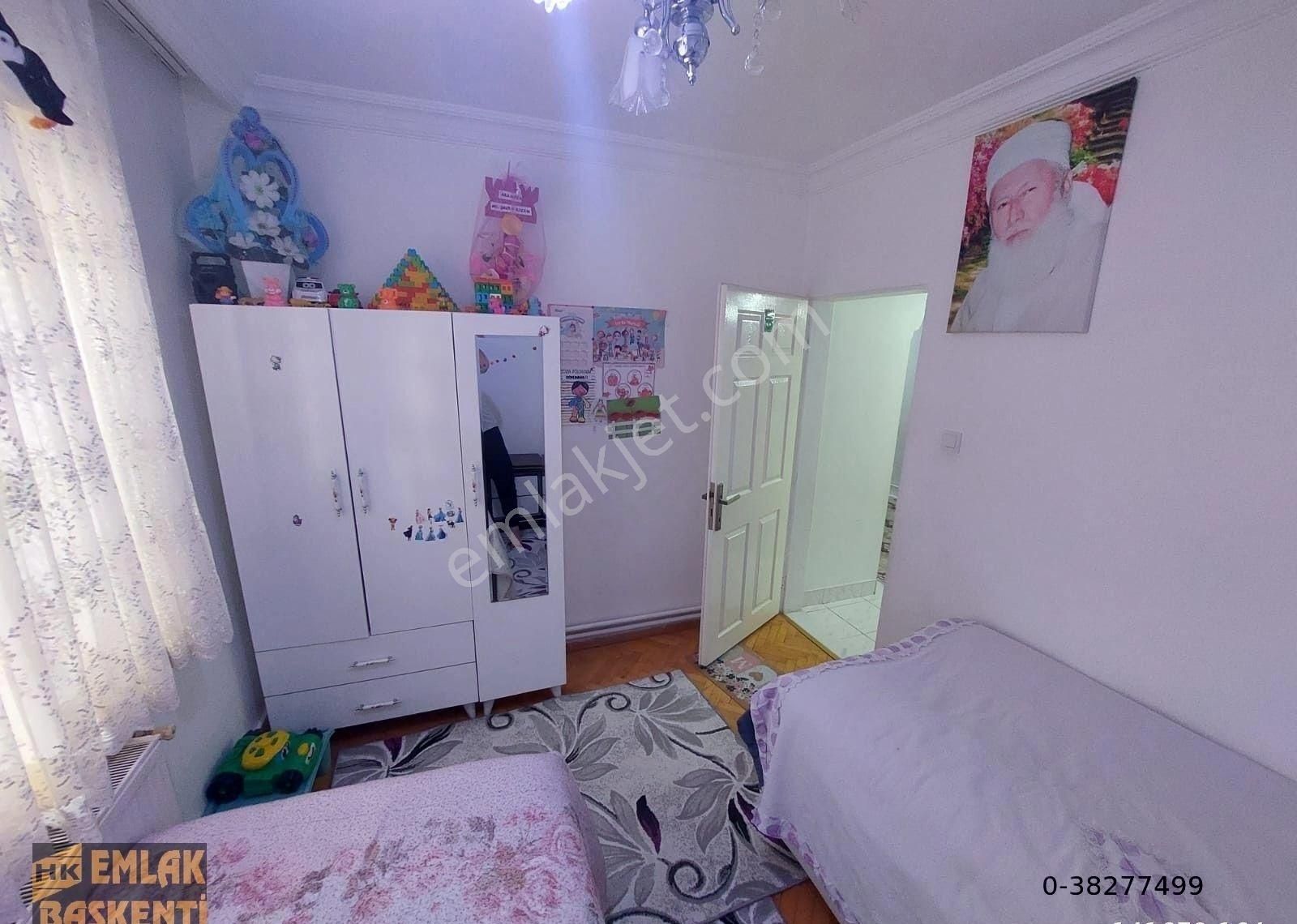 Başpınarda Büyük Birlik Cami Karşında 3+1 Kelepir Daire