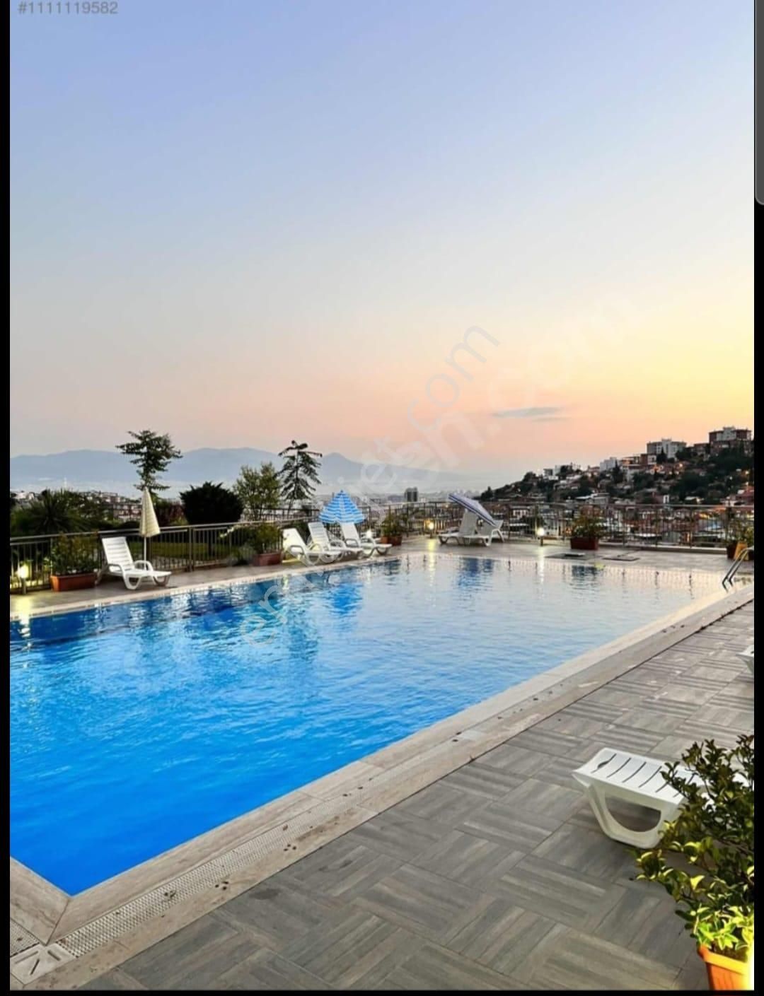 Ecofast Bayraklı Anıt Sitesin De 3+1 Satılık Daire