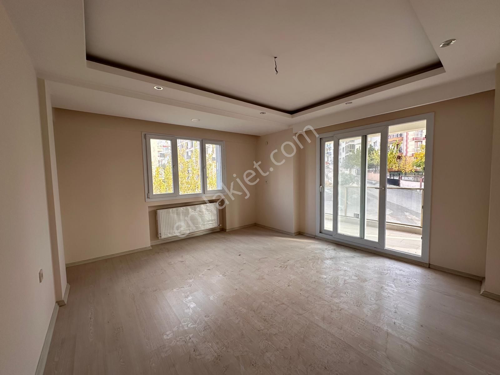 İzmir Menemen'de 2+1 Modern Ve Konforlu Kiralık Daire