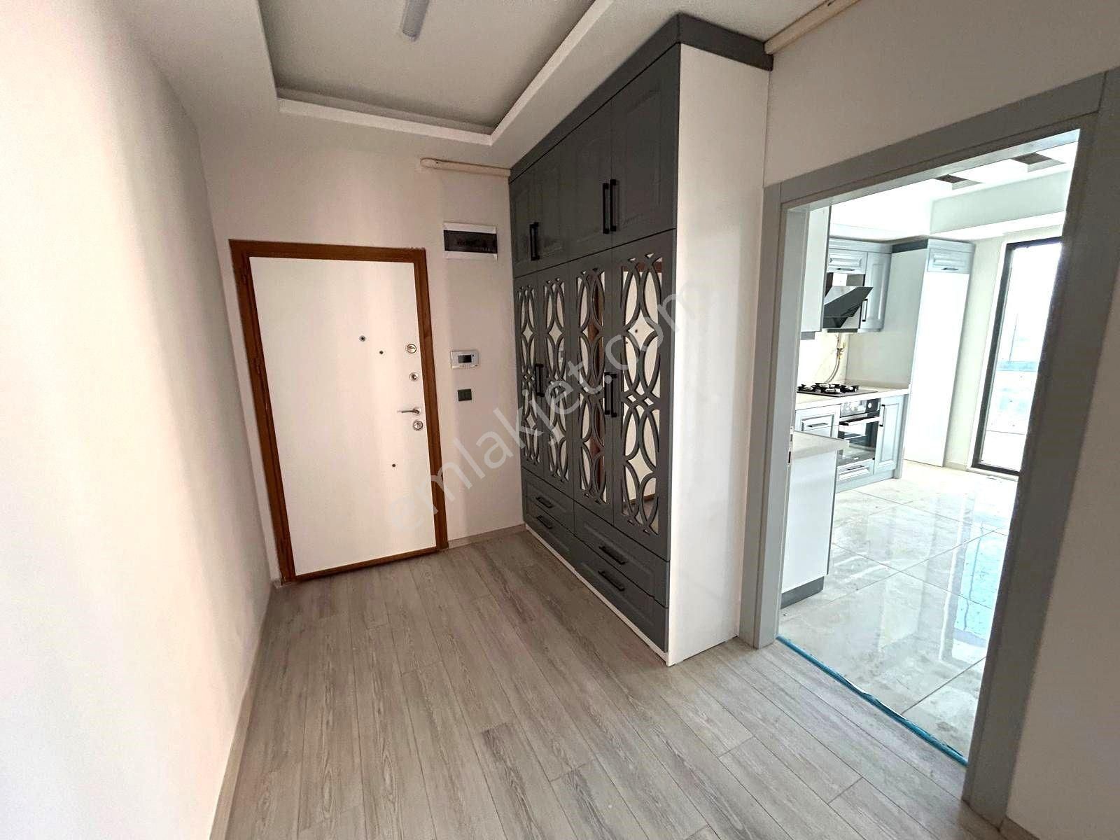 Yükselden Hamidiyede Ayrı Mutfak Ebeveyn Banyolu Sıfır 3+1daire - Görsel 16
