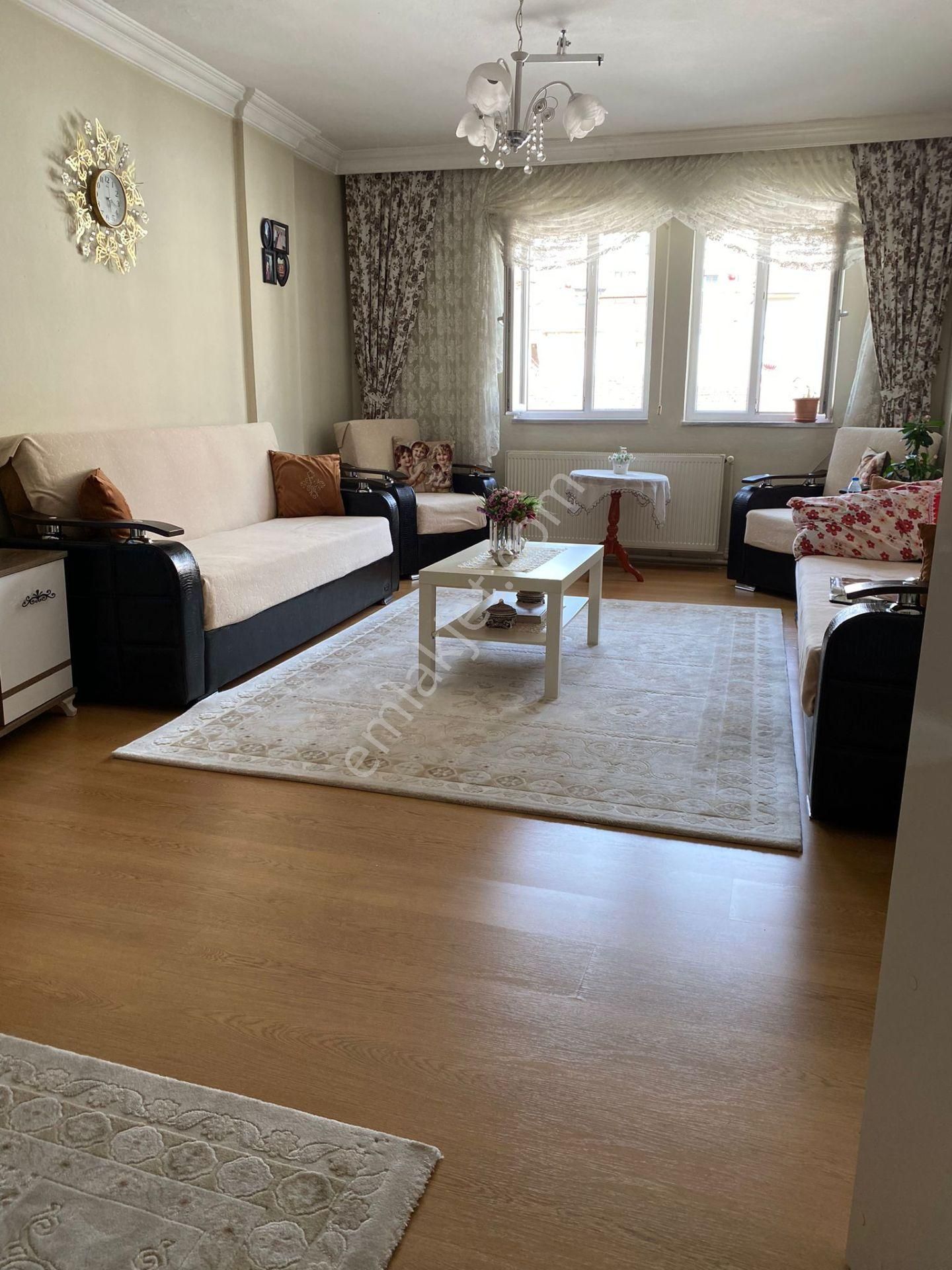 Nidam Emlaktan Bursa Yeşil Şible Taksi Üzeri 2+1 100m2 4.kat Kombili Çift Cephe Daire