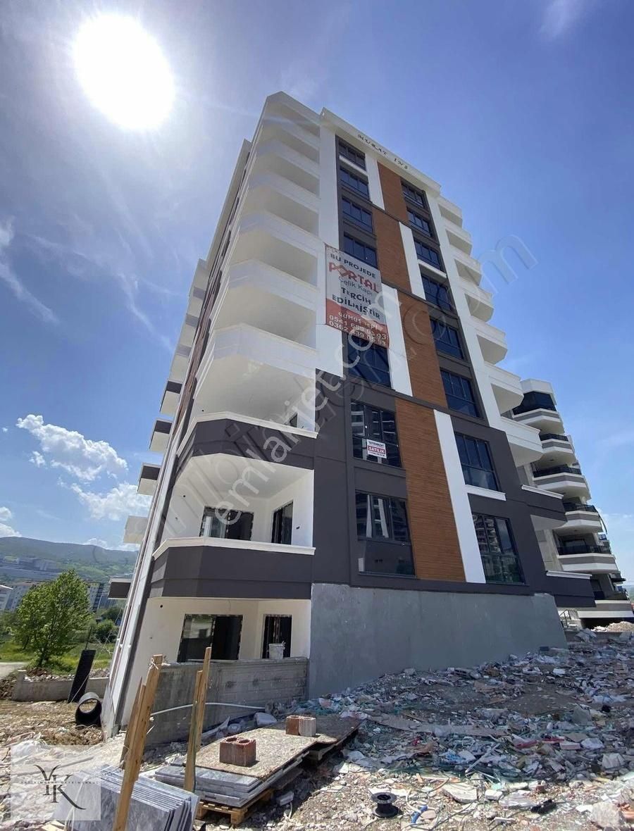 Yatırımkent'ten A Kalite 3+1 Giyinme Odalı 145 M2 Satılık Daire
