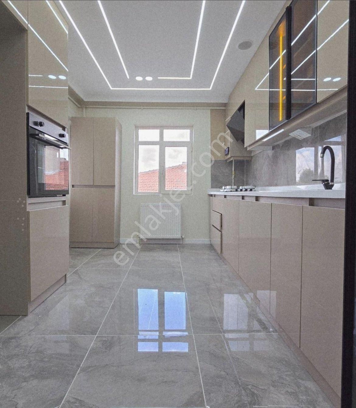 Elvankent Topçu Da 4+1 Katda Dubleks Full Yapılı