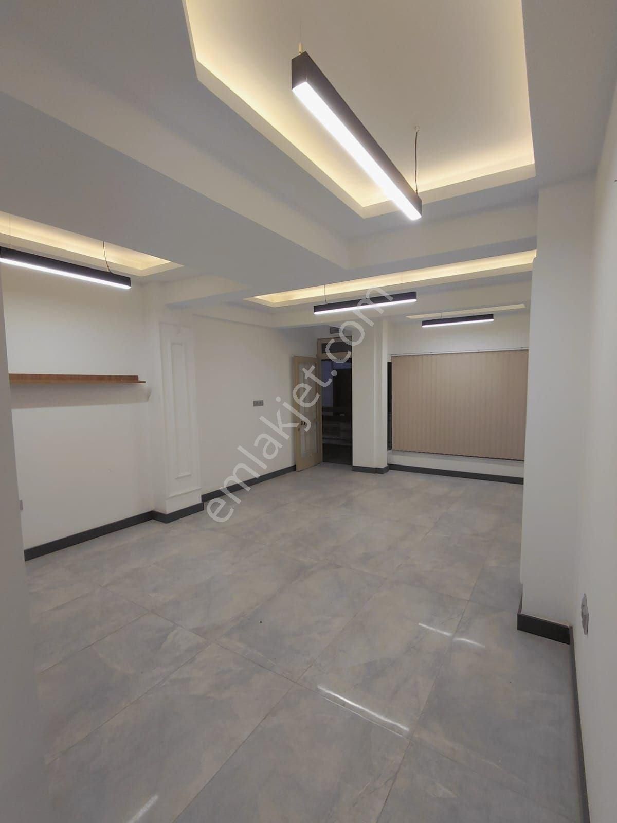 Isparta Merkez Yayla Mahallesinde Kiralık Ofis