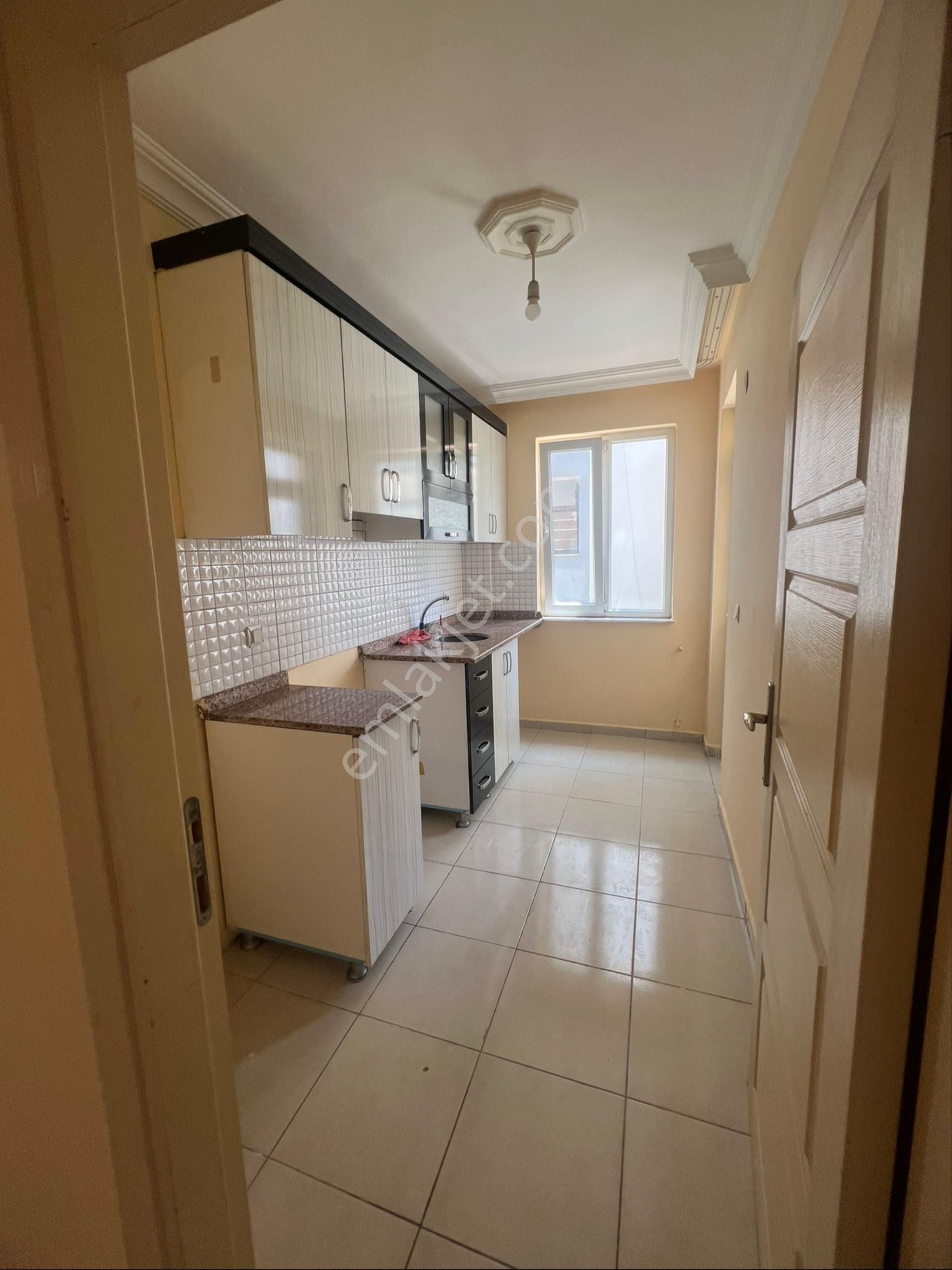 Teomanpaşa Mahallesi 2+1 Satılık Daire