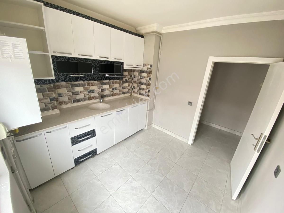 Sincan Selçuklu Mh 3+1 Full Yapılı Katta Bağımsız Satılık Daire