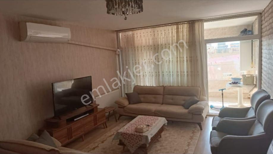 Yüzüncüyıl Diş Hastanesi Civarı 3+1 Doğalgazlı Satılık Daire