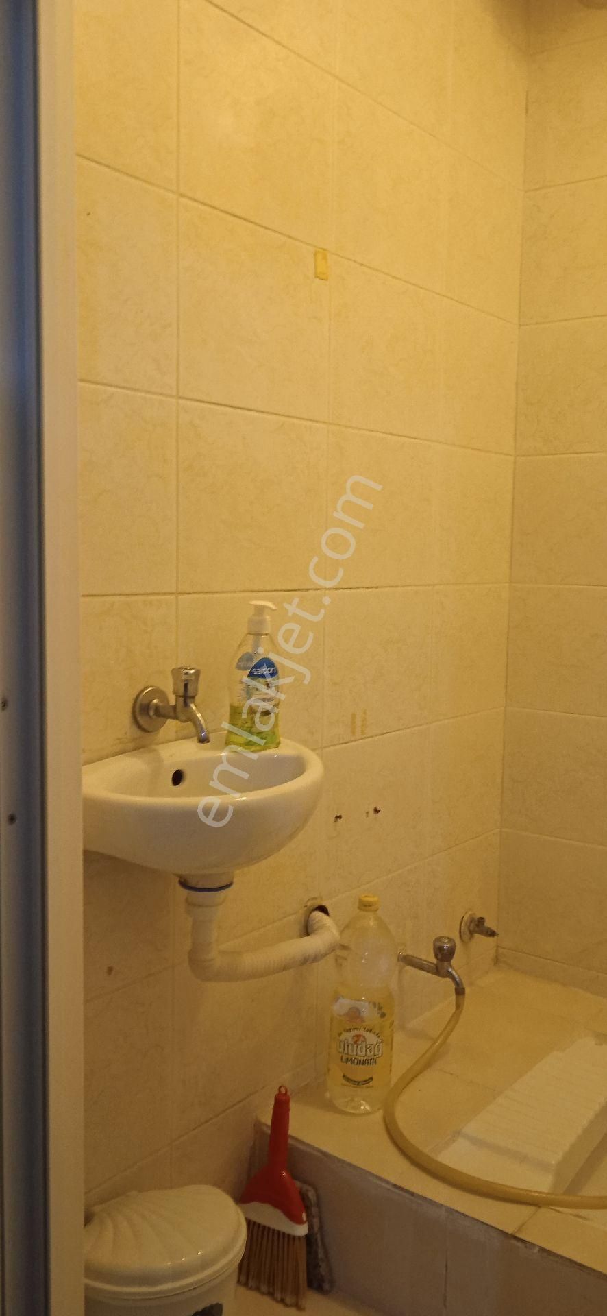 Bayrampaşa Yıldırım Şehit Cahit Bayraktar Sokakda Satılık 3+1 Bodrum Daire - Görsel 10