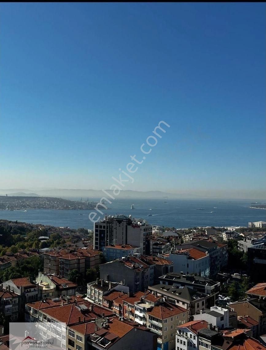 Büyükhanlı Resıdence'da Manzaralı 4+1 Satılık Daire